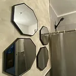 Dante Apartment