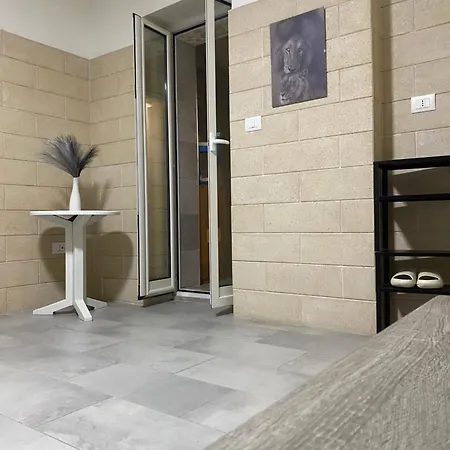 Daire Rooms345 Bari